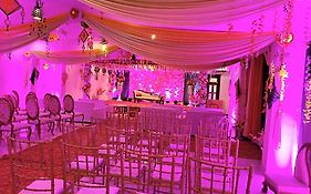 Bundeli Farm Resort & Bnaquet